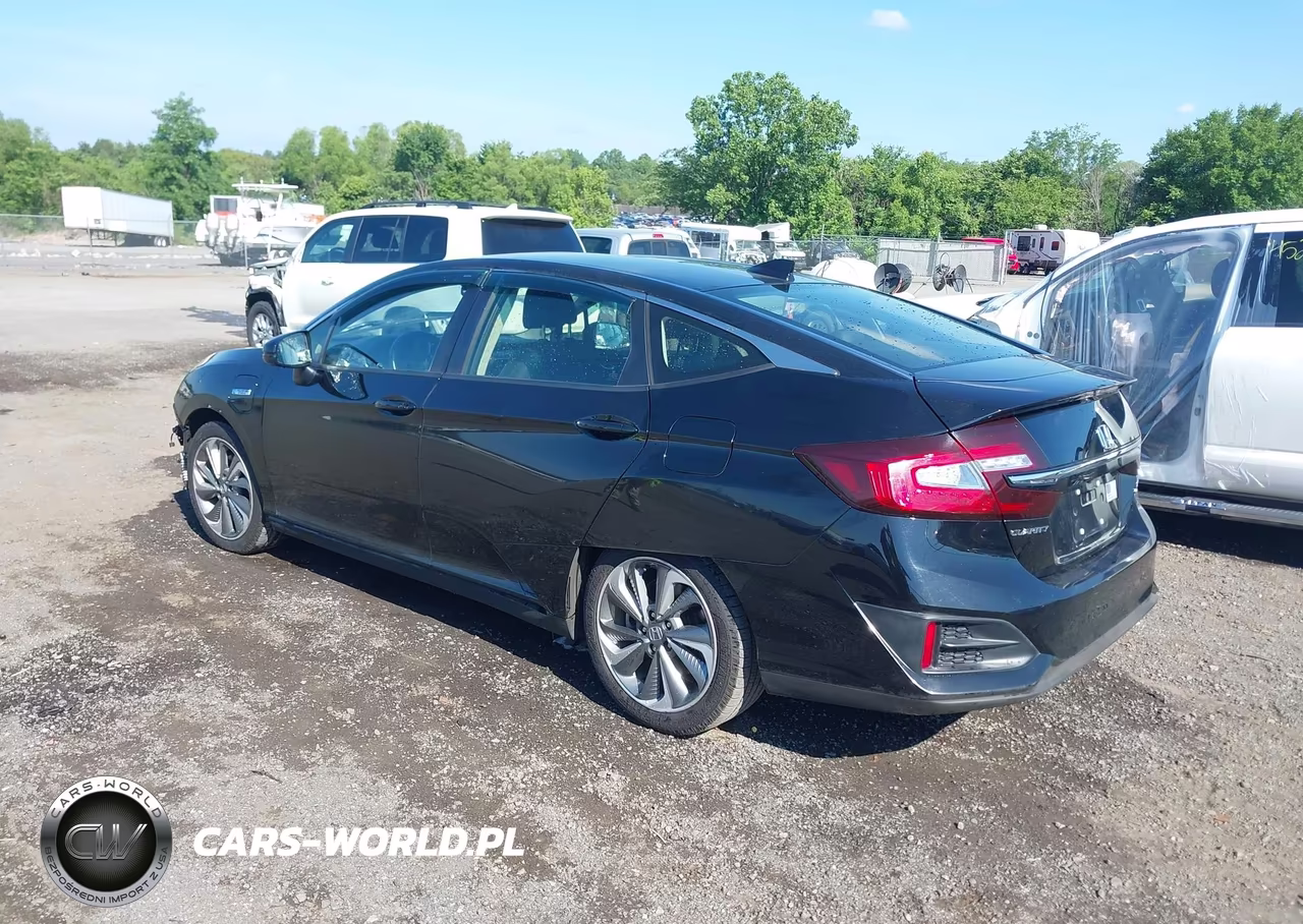 2018 Honda Clarity Plug-In Hybrid Touring VIN:JHMZC5F33JC003938 - 3