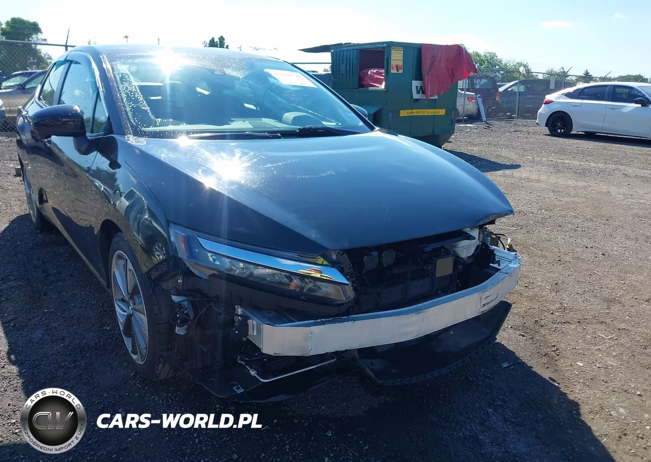 2018 Honda Clarity Plug-In Hybrid Touring VIN:JHMZC5F33JC003938 - 6