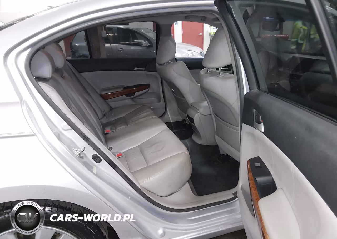 2011 Honda Accord 2.4 Ex-L VIN:1HGCP2F84BA003564 - 8