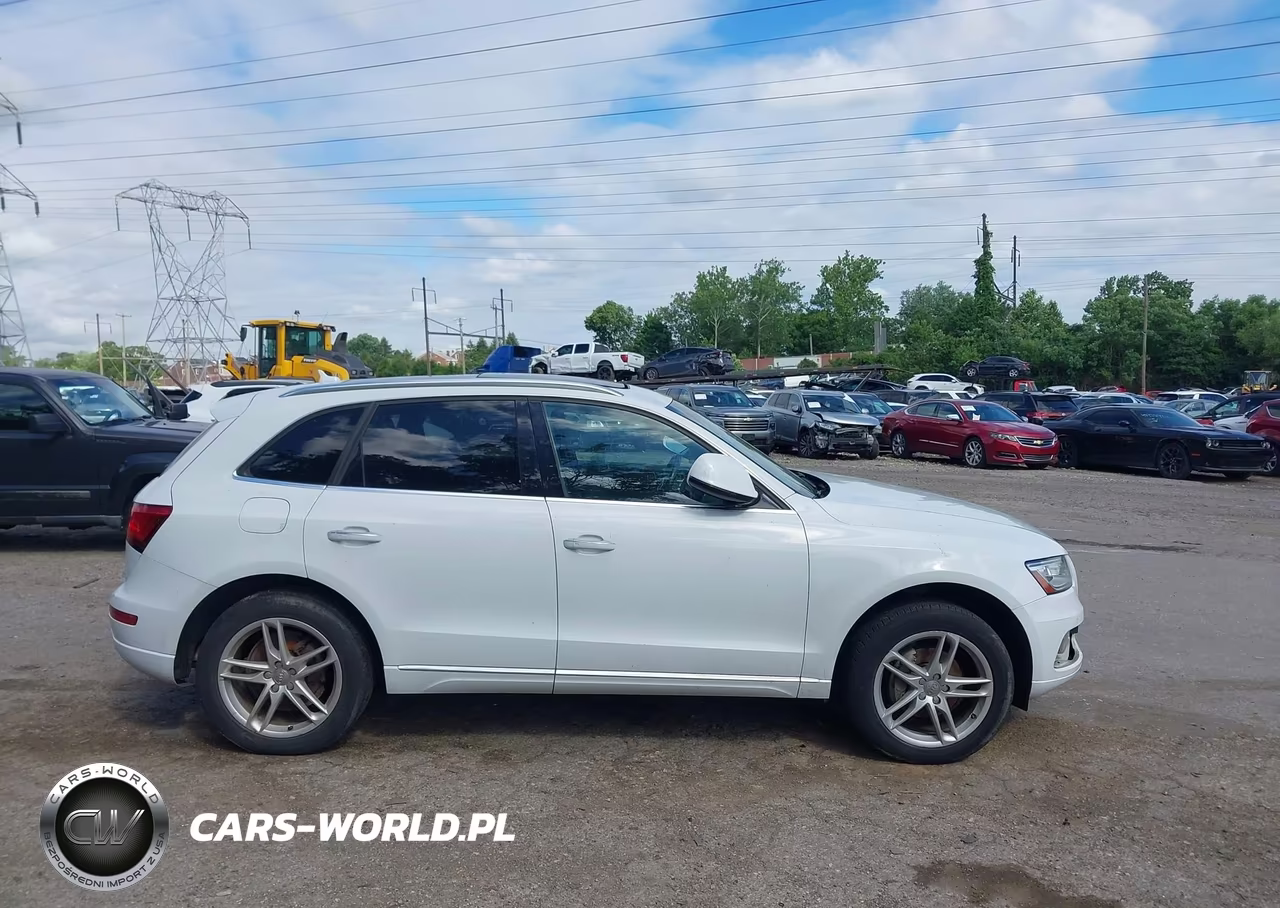 2016 Audi Q5 2.0T Premium VIN:WA1L2AFP3GA093581 - 12
