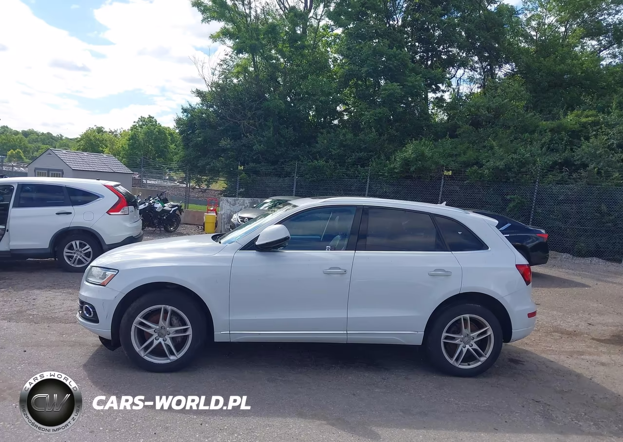 2016 Audi Q5 2.0T Premium VIN:WA1L2AFP3GA093581 - 13