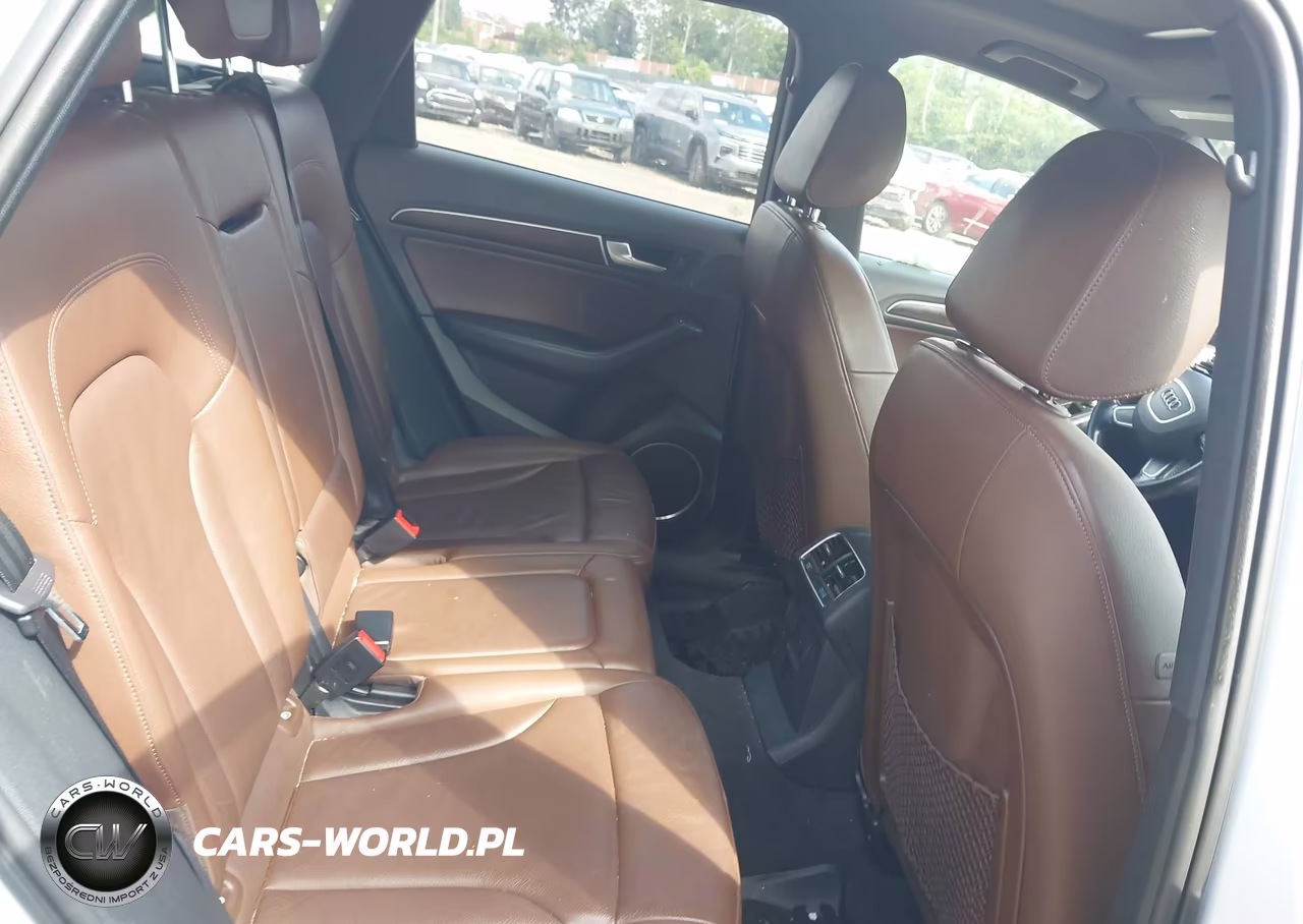 2016 Audi Q5 2.0T Premium VIN:WA1L2AFP3GA093581 - 8