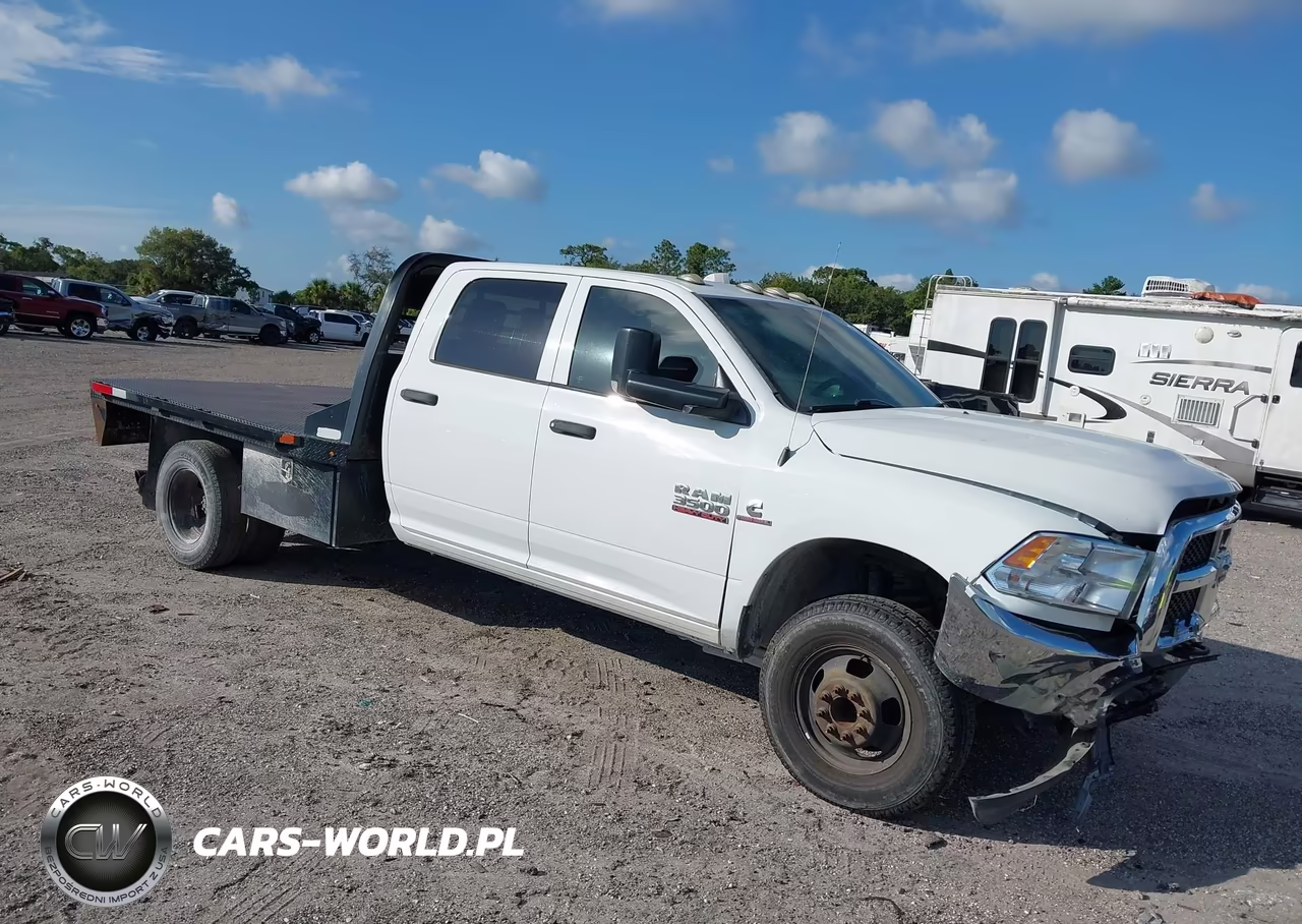 2017 Ram 3500 Chassis Tradesman-Slt-Laramie – zdjęcie 1 z 16