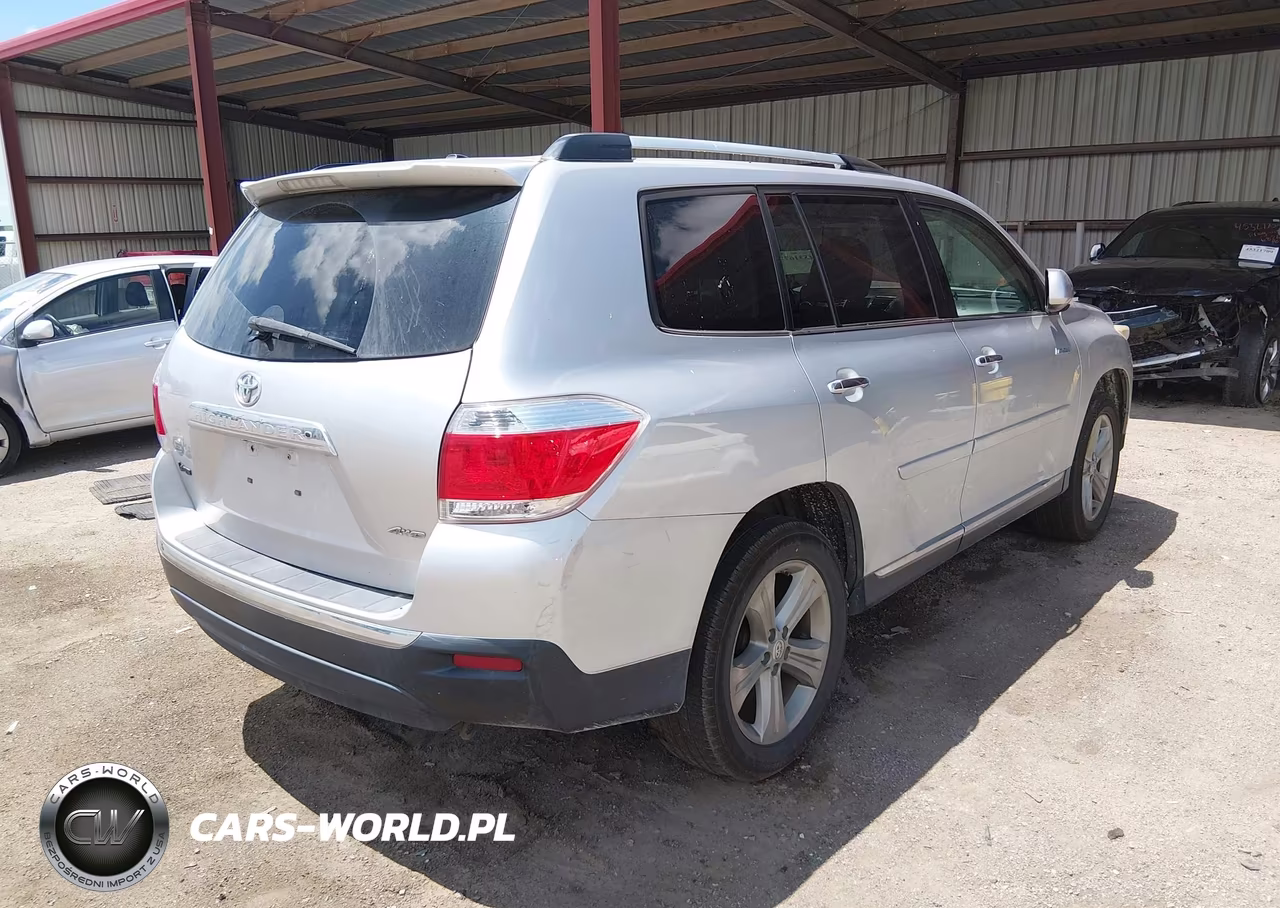 2012 Toyota Highlander Limited V6 VIN:5TDDK3EH2CS096694 - 4