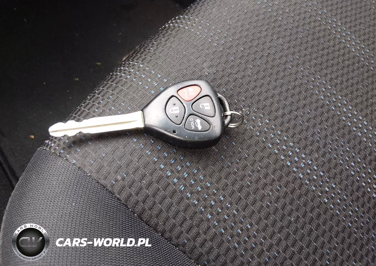 2011 Toyota Corolla S VIN:2T1BU4EE1BC564032 - 11