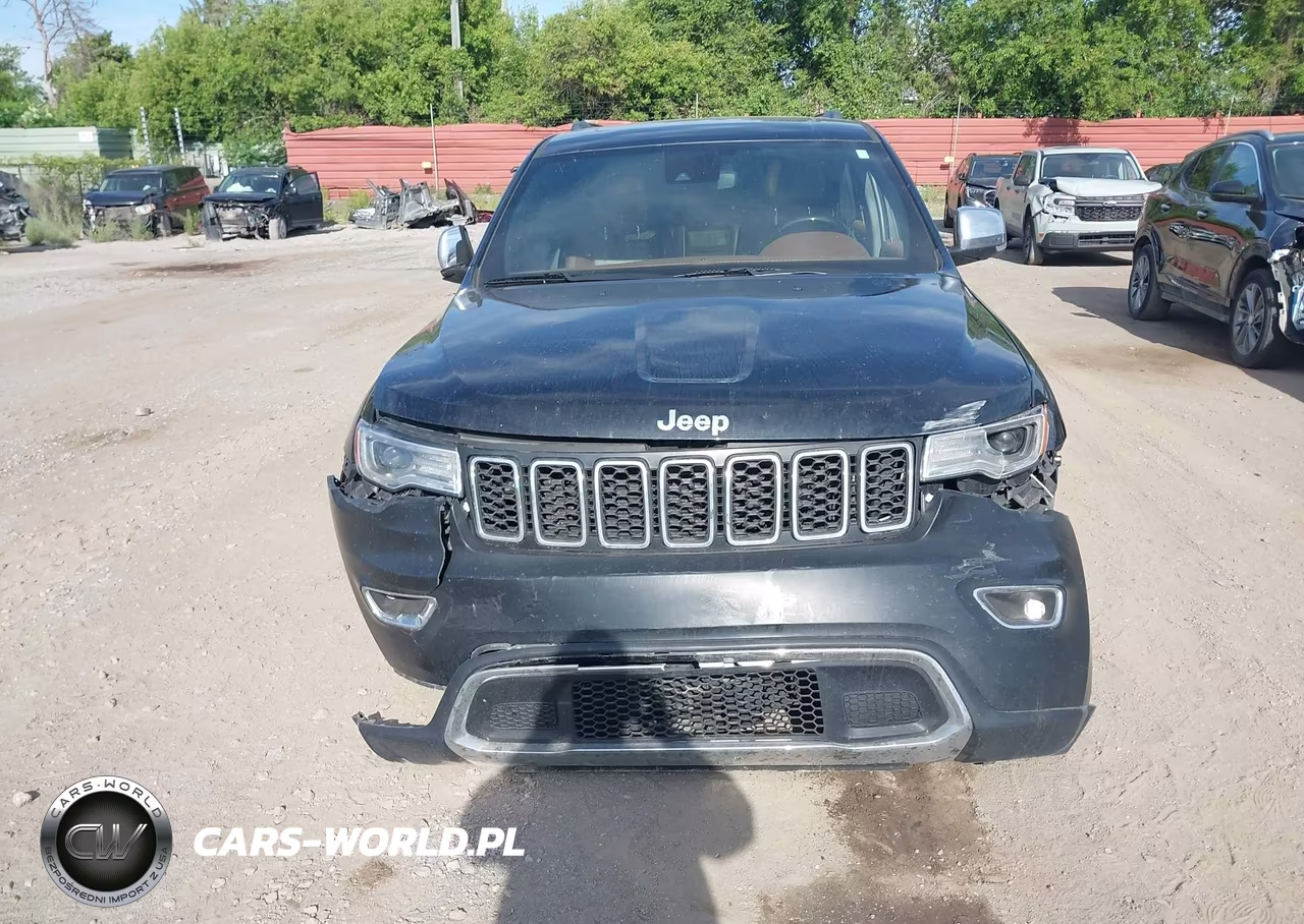 2020 Jeep Grand Cherokee Overland 4X4 VIN:1C4RJFCG6LC211352 - 12