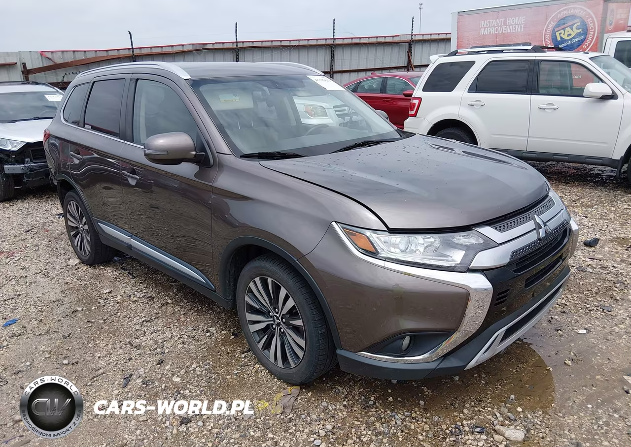 2019 Mitsubishi Outlander Sel – zdjęcie 1 z 17
