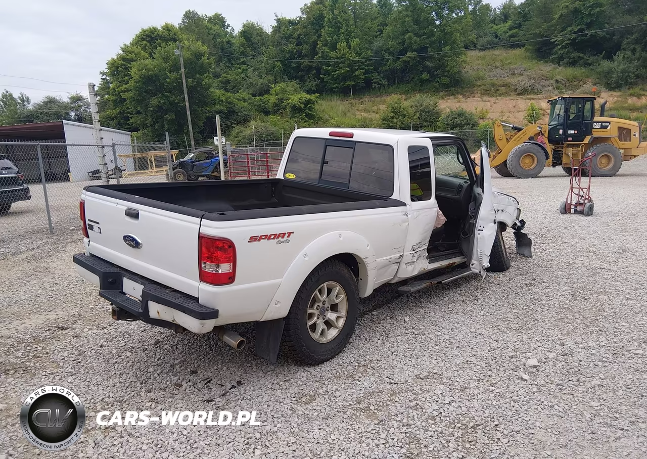 2011 Ford Ranger Sport VIN:1FTLR4FE0BPA62831 - 4