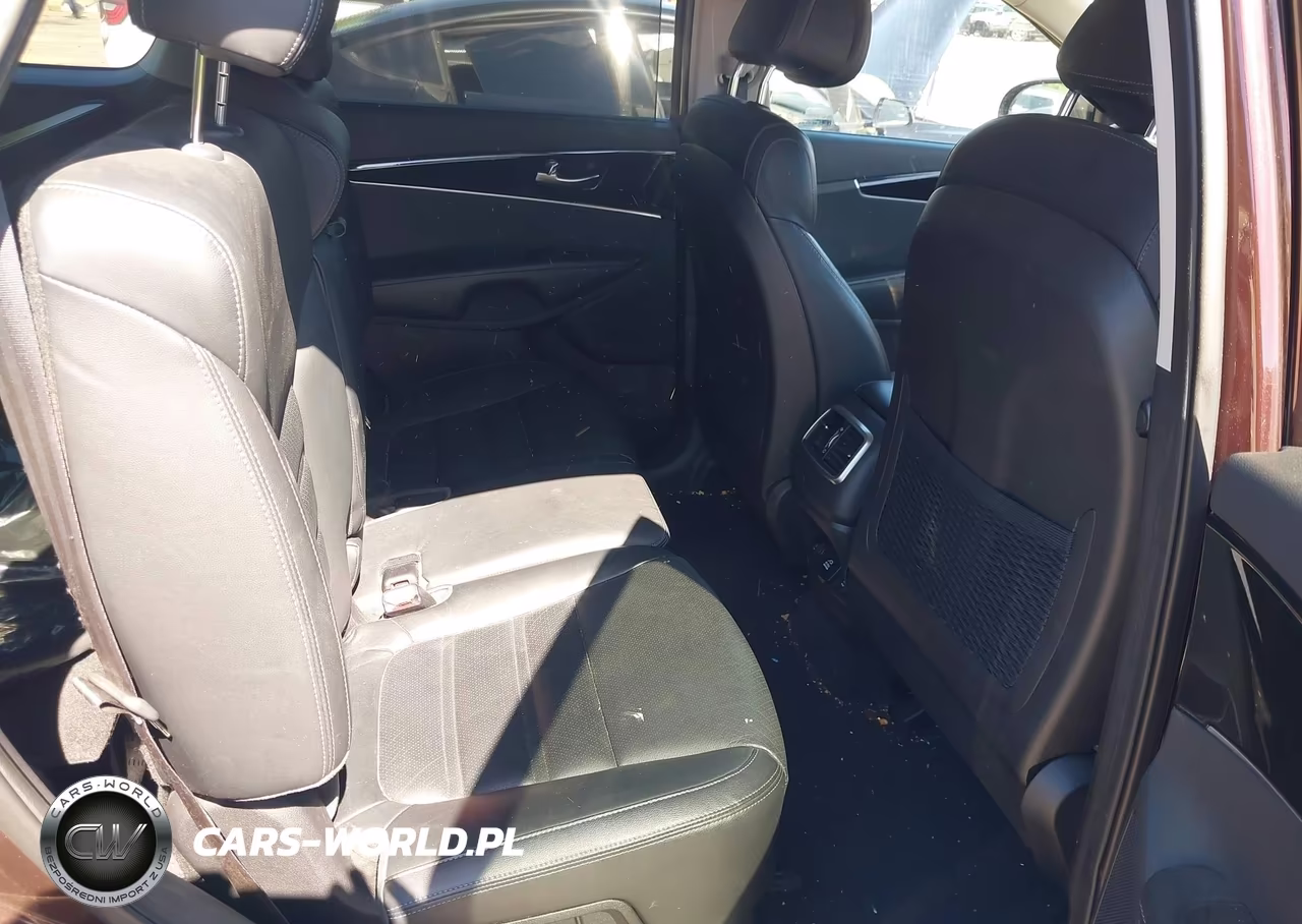 2016 Kia Sorento 2.0T Ex VIN:5XYPHDA15GG036745 - 8
