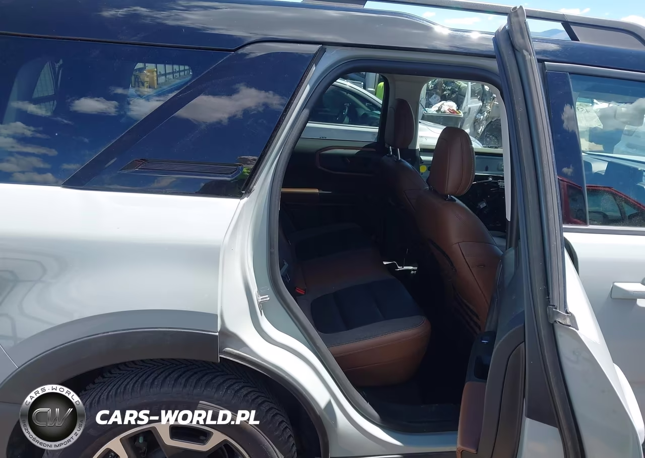 2021 Ford Bronco Sport Outer Banks VIN:3FMCR9C67MRA49544 - 8
