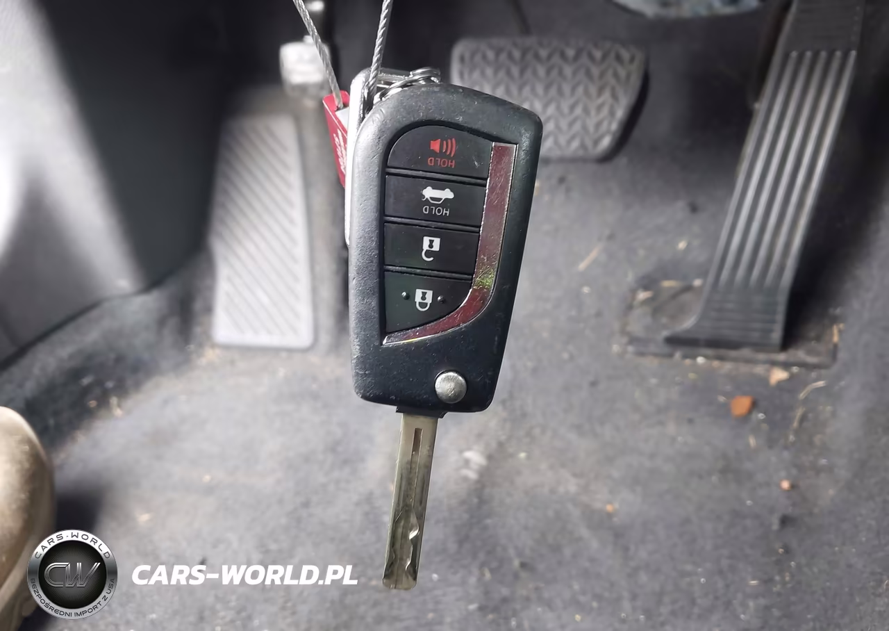 2023 Toyota Camry Le VIN:4T1C11AK4PU130359 - 11