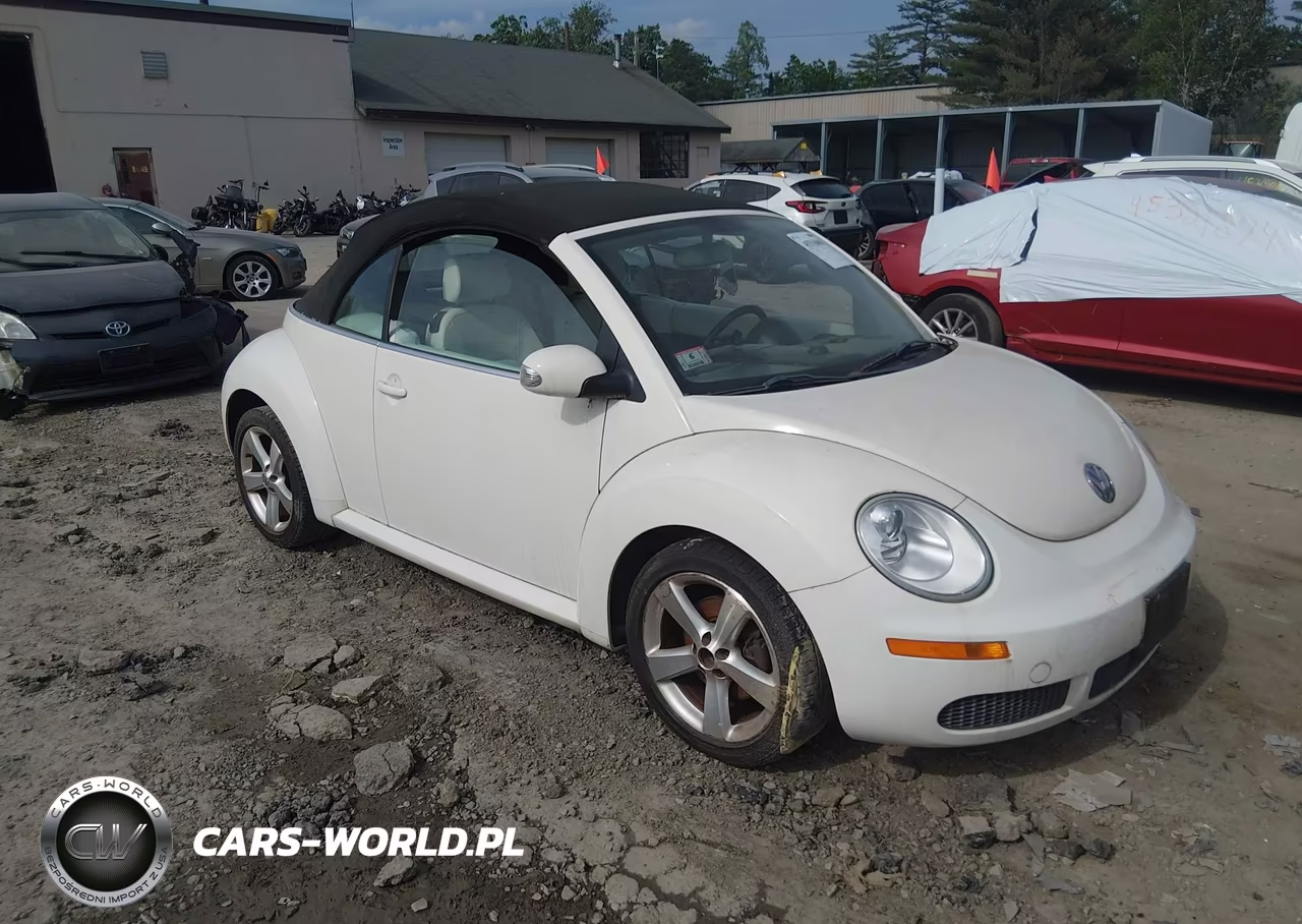 2007 Volkswagen New Beetle Triple White