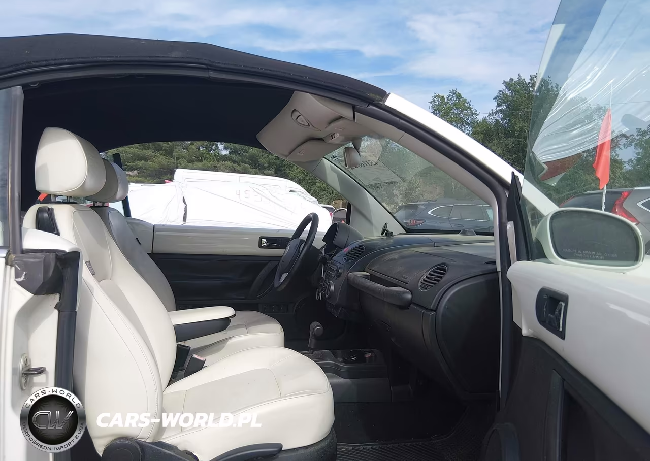 2007 Volkswagen New Beetle Triple White VIN:3VWFF31Y97M419662 - 5