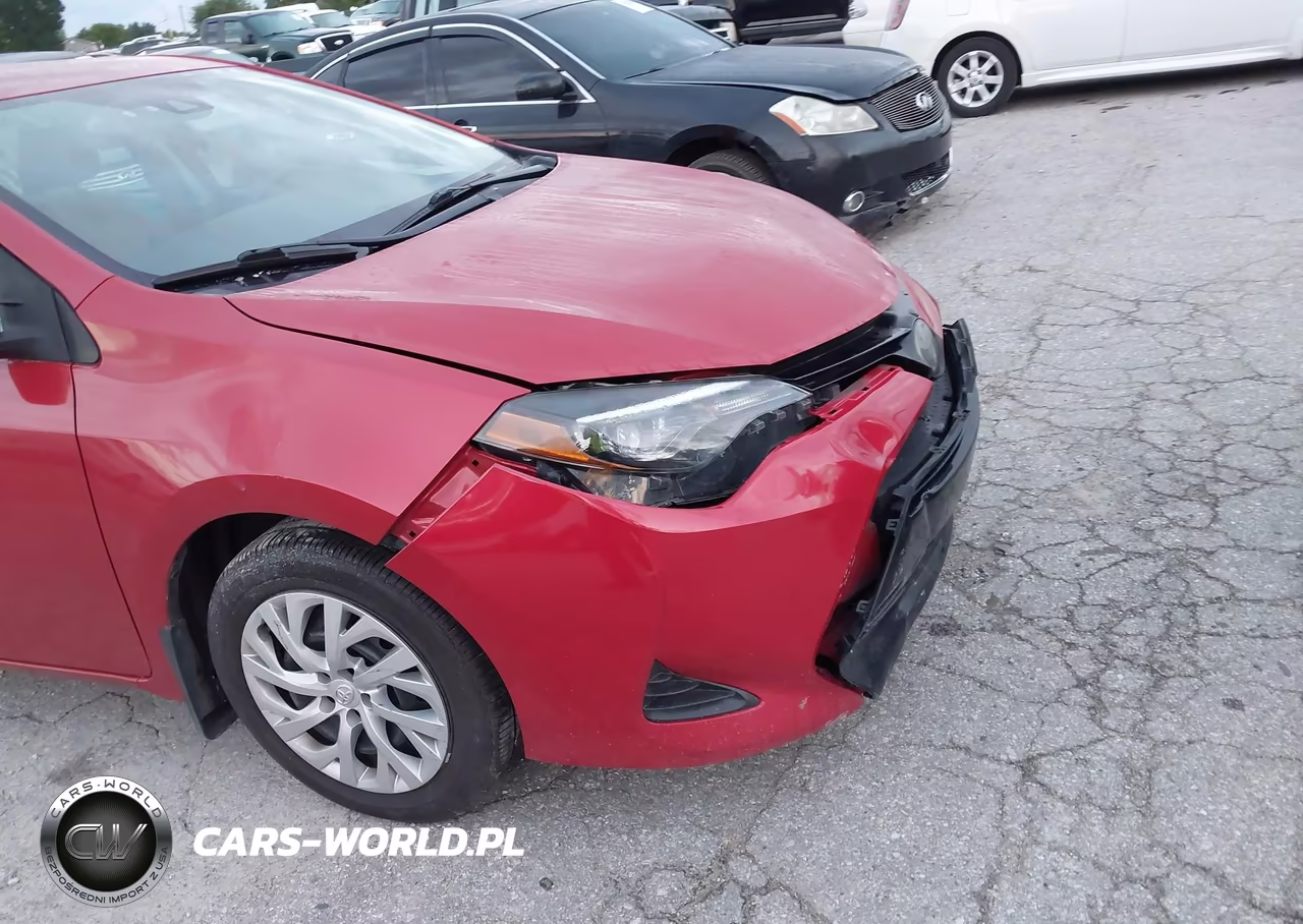 2019 Toyota Corolla Le VIN:5YFBURHE7KP947742 - 19