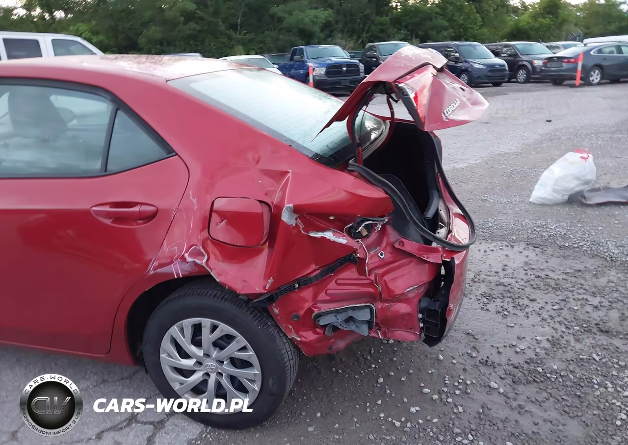 2019 Toyota Corolla Le VIN:5YFBURHE7KP947742 - 21