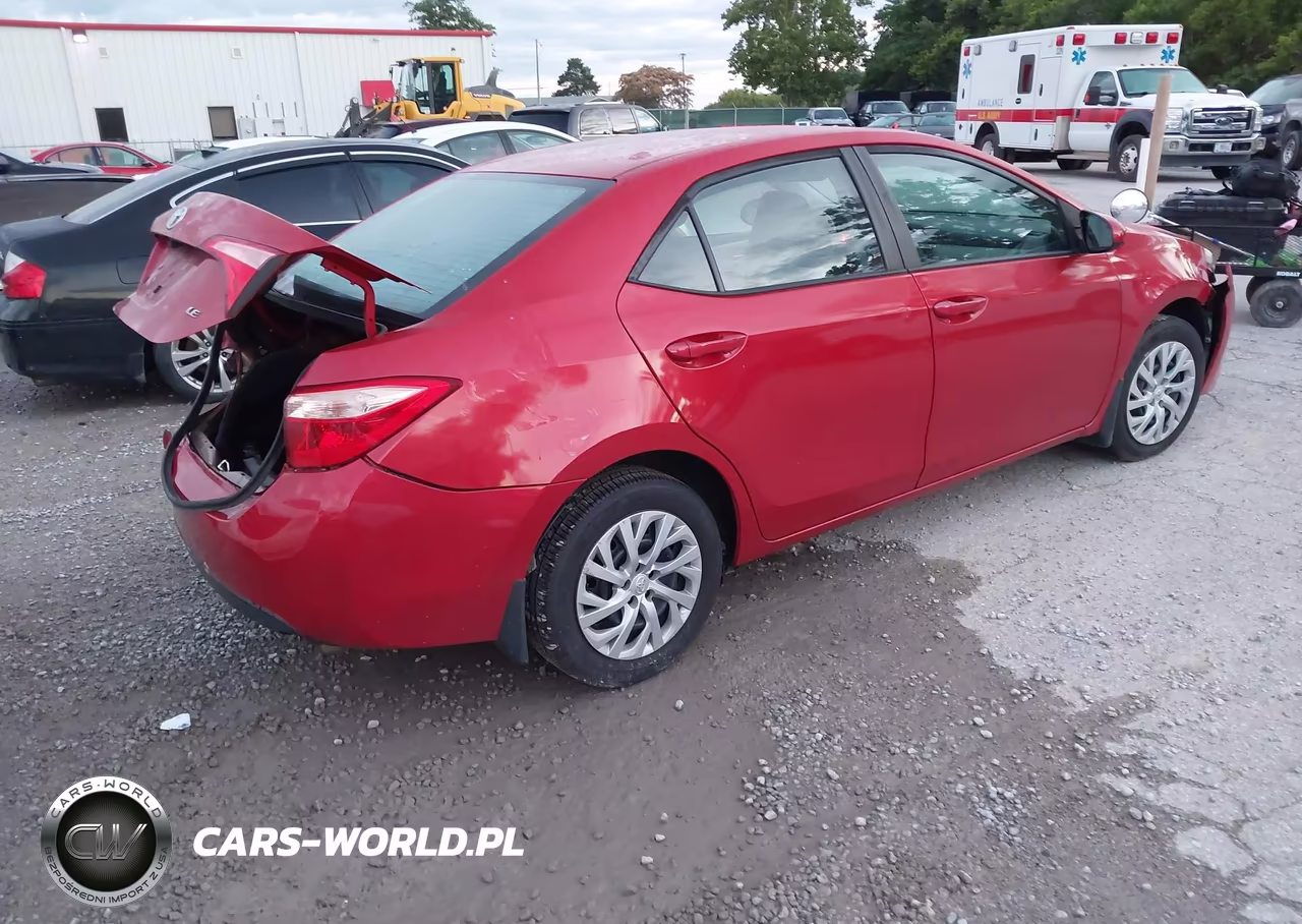2019 Toyota Corolla Le VIN:5YFBURHE7KP947742 - 4