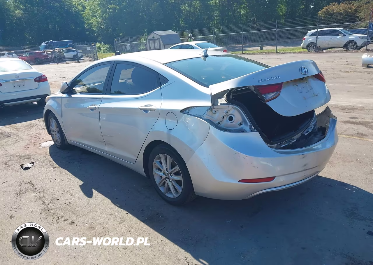 2015 Hyundai Elantra Se VIN:5NPDH4AE9FH594921 - 3