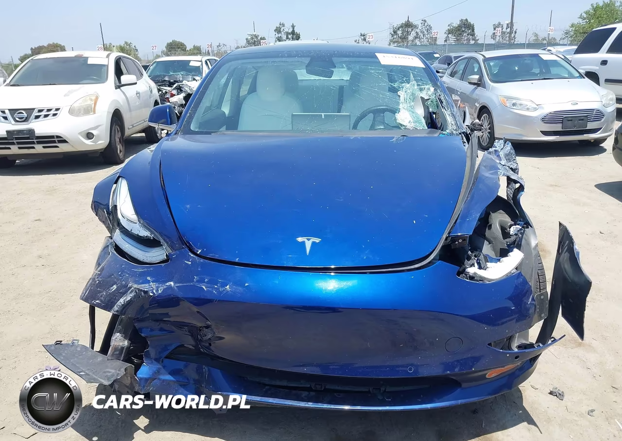 2020 Tesla Model 3 VIN:5YJ3E1EA1LF615149 - 11