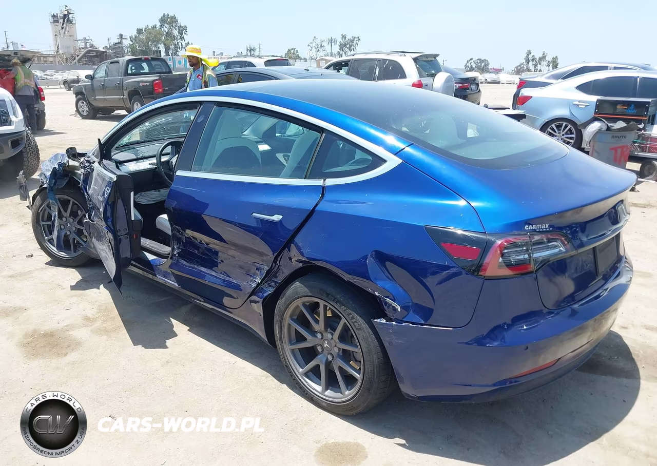 2020 Tesla Model 3 VIN:5YJ3E1EA1LF615149 - 3