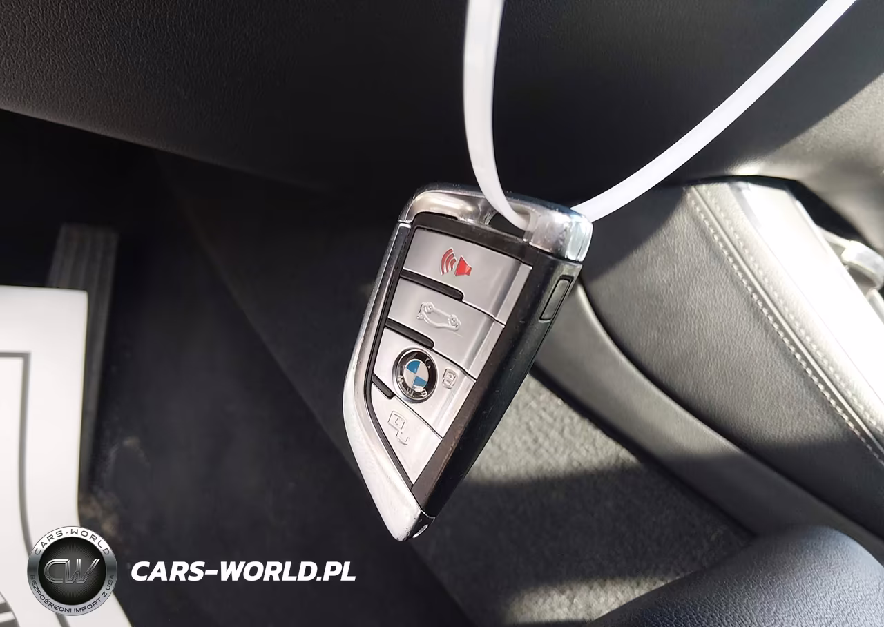 2019 BMW X5 xDrive40I VIN:5UXCR6C59KLL34203 - 11