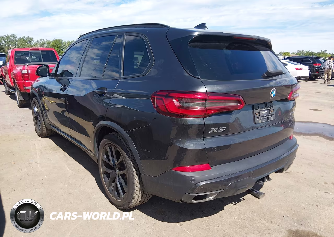 2019 BMW X5 xDrive40I VIN:5UXCR6C59KLL34203 - 3