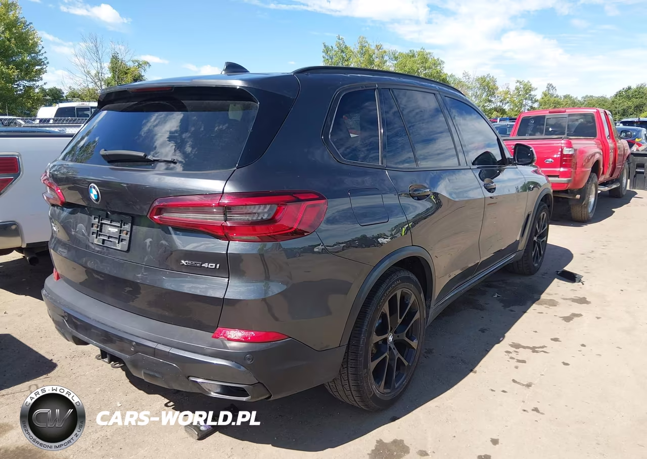 2019 BMW X5 xDrive40I VIN:5UXCR6C59KLL34203 - 4