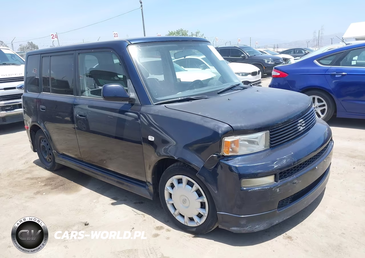 2004 Scion Xb