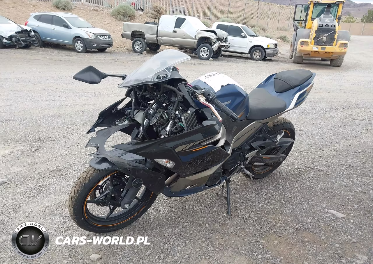2023 Kawasaki Ex400 VIN:JKAEXKH14PDAR7147 - 2