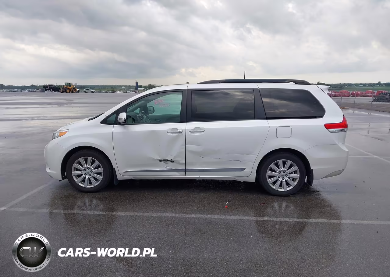 2014 Toyota Sienna Limited 7 Passenger VIN:5TDDK3DC8ES075034 - 14