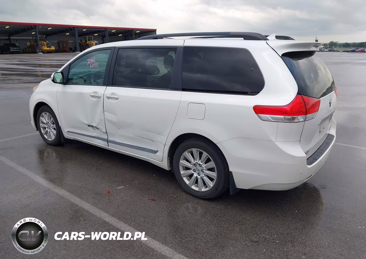 2014 Toyota Sienna Limited 7 Passenger VIN:5TDDK3DC8ES075034 - 3