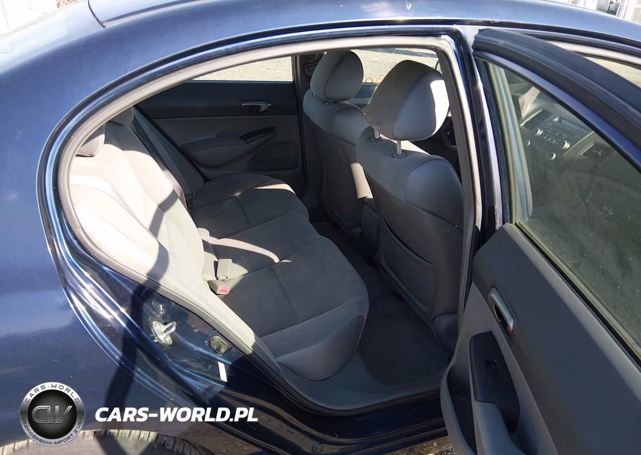 2007 Honda Civic Lx VIN:1HGFA16567L057863 - 8