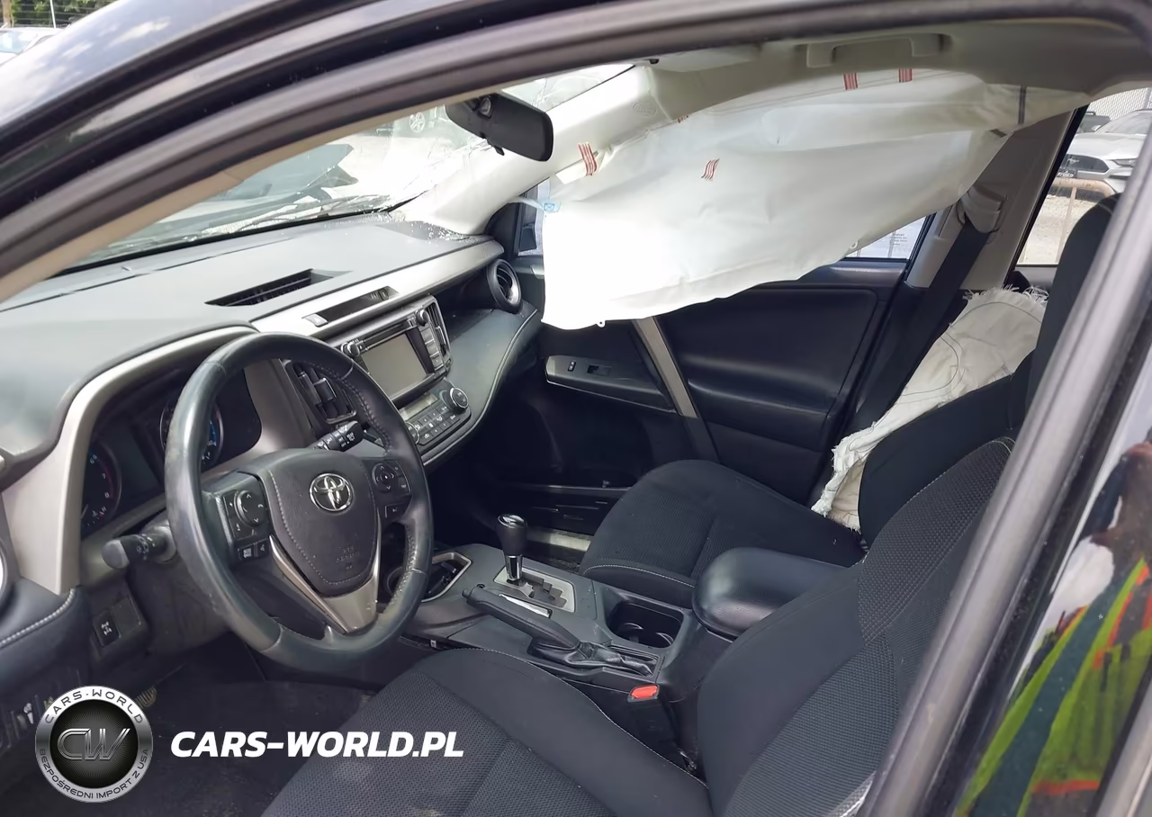 2017 Toyota Rav4 Xle VIN:2T3RFREV1HW596077 - 5