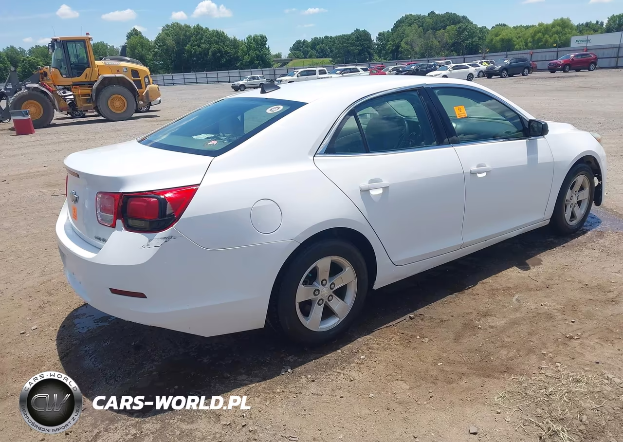 2013 Chevrolet Malibu 1Ls VIN:1G11B5SA2DF319784 - 4