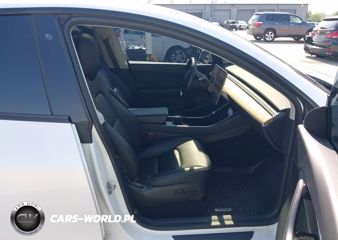 2020 Tesla Model Y Long Range Dual Motor All-Wheel Drive VIN:5YJYGDEE4LF014337 - 5