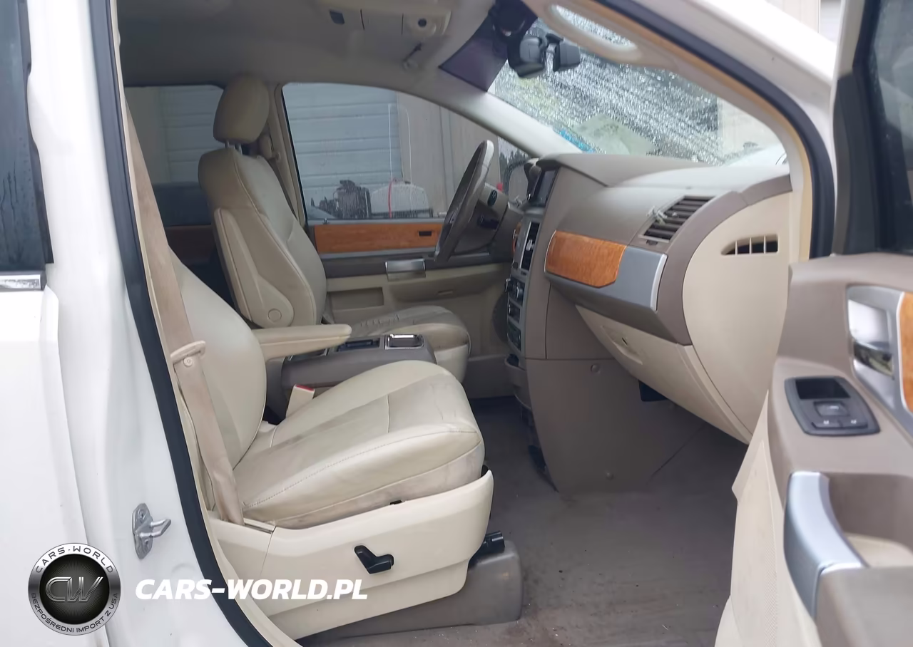 2009 Chrysler Town & Country Limited VIN:2A8HR64X69R583687 - 5