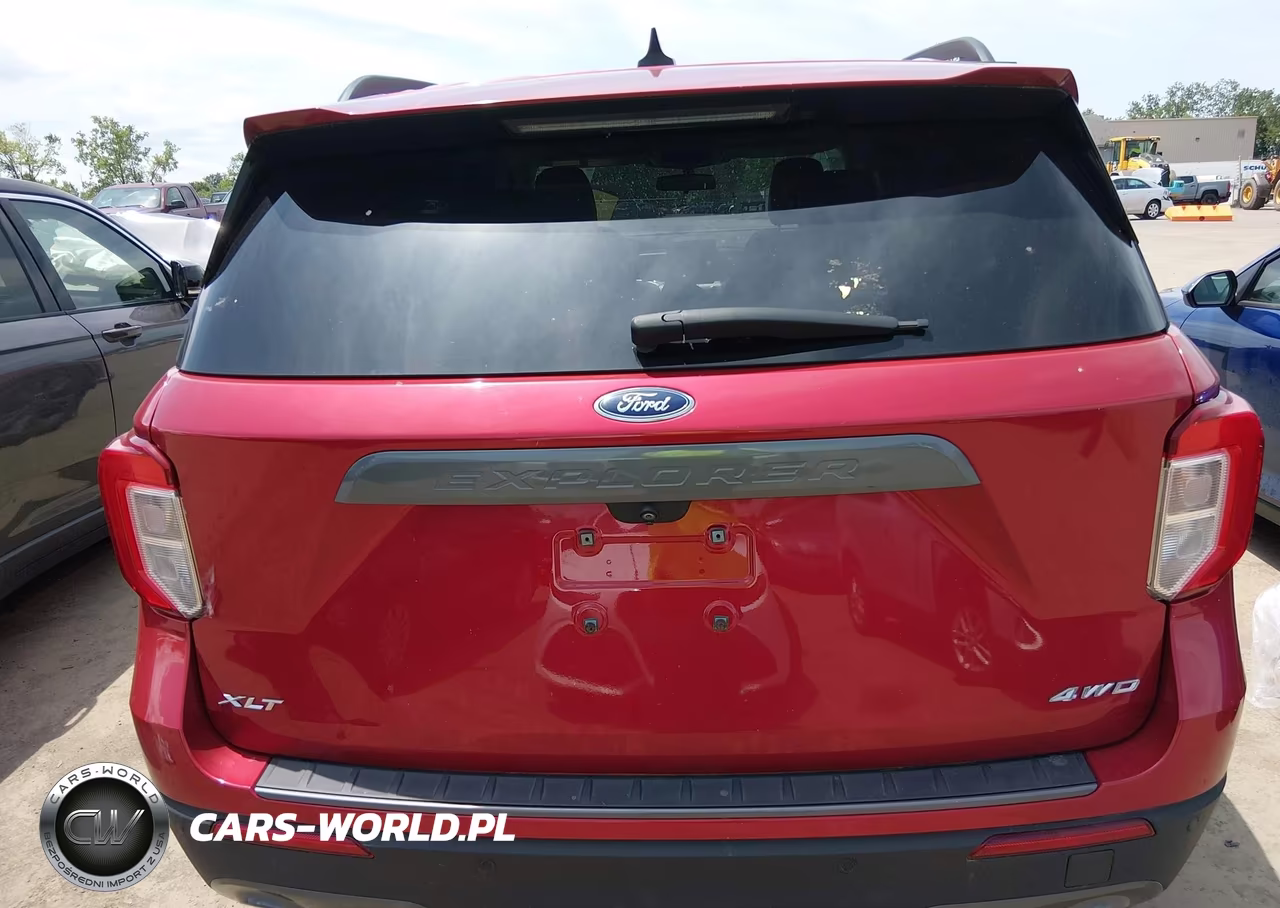 2021 Ford Explorer Xlt VIN:1FMSK8DH0MGA29850 - 17