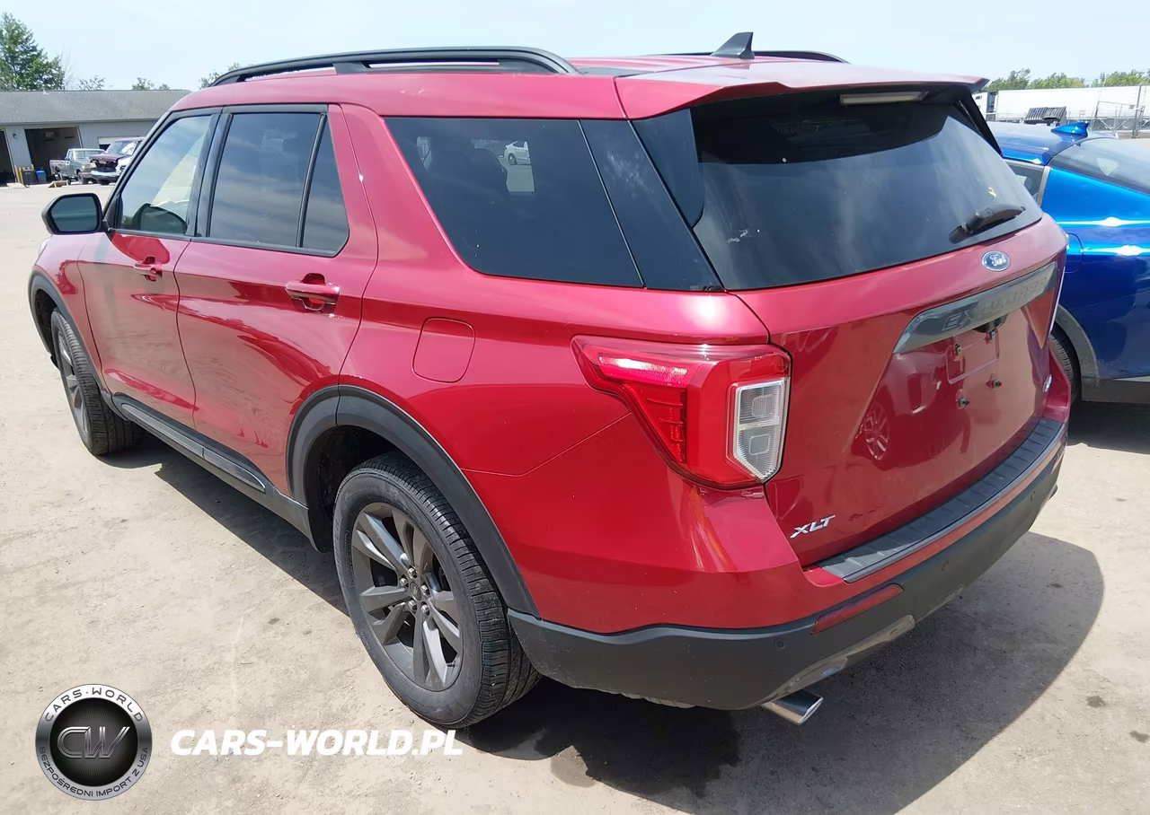 2021 Ford Explorer Xlt VIN:1FMSK8DH0MGA29850 - 3