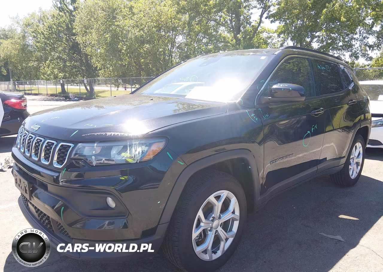 2024 Jeep Compass Latitude 4X4 VIN:3C4NJDBN8RT119594 - 17