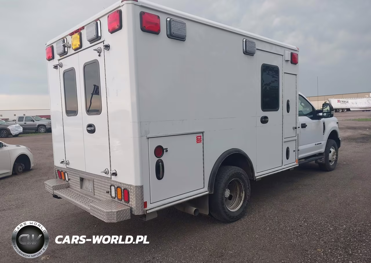 2020 Ford F-350 Chassis Xlt VIN:1FDRF3HT0LED62595 - 4