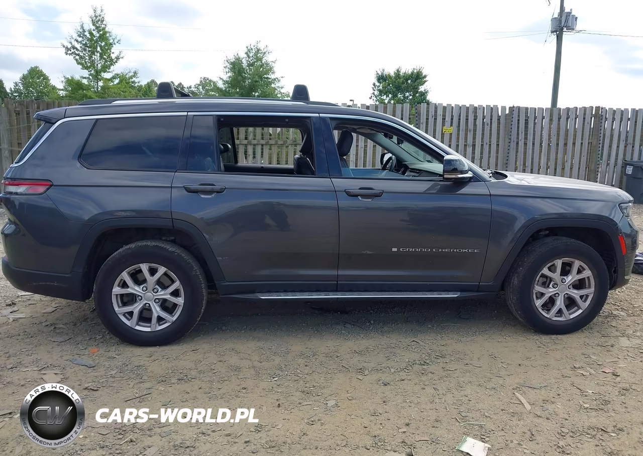 2022 Jeep Grand Cherokee L Limited 4X4 VIN:1C4RJKBG2N8555731 - 13