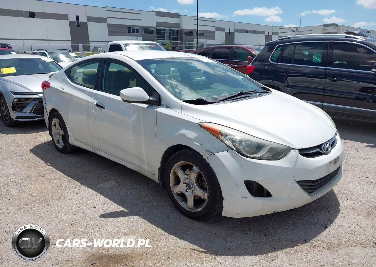 2013 Hyundai Elantra Gls – zdjęcie 1 z 12