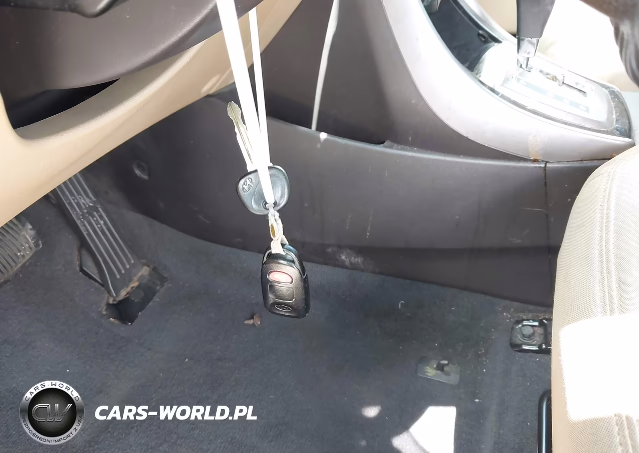 2013 Hyundai Elantra Gls VIN:5NPDH4AE3DH163178 - 11