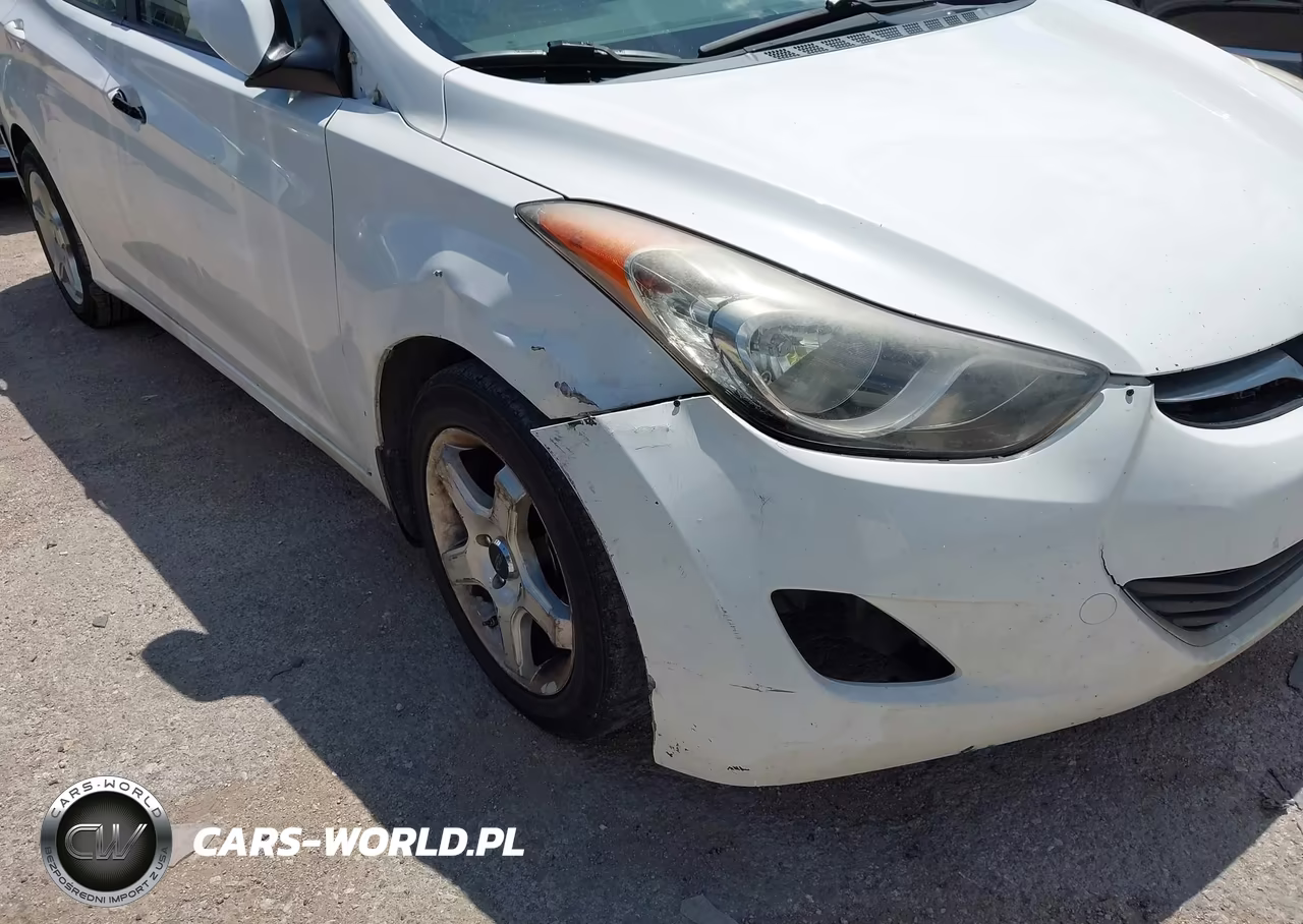 2013 Hyundai Elantra Gls VIN:5NPDH4AE3DH163178 - 12