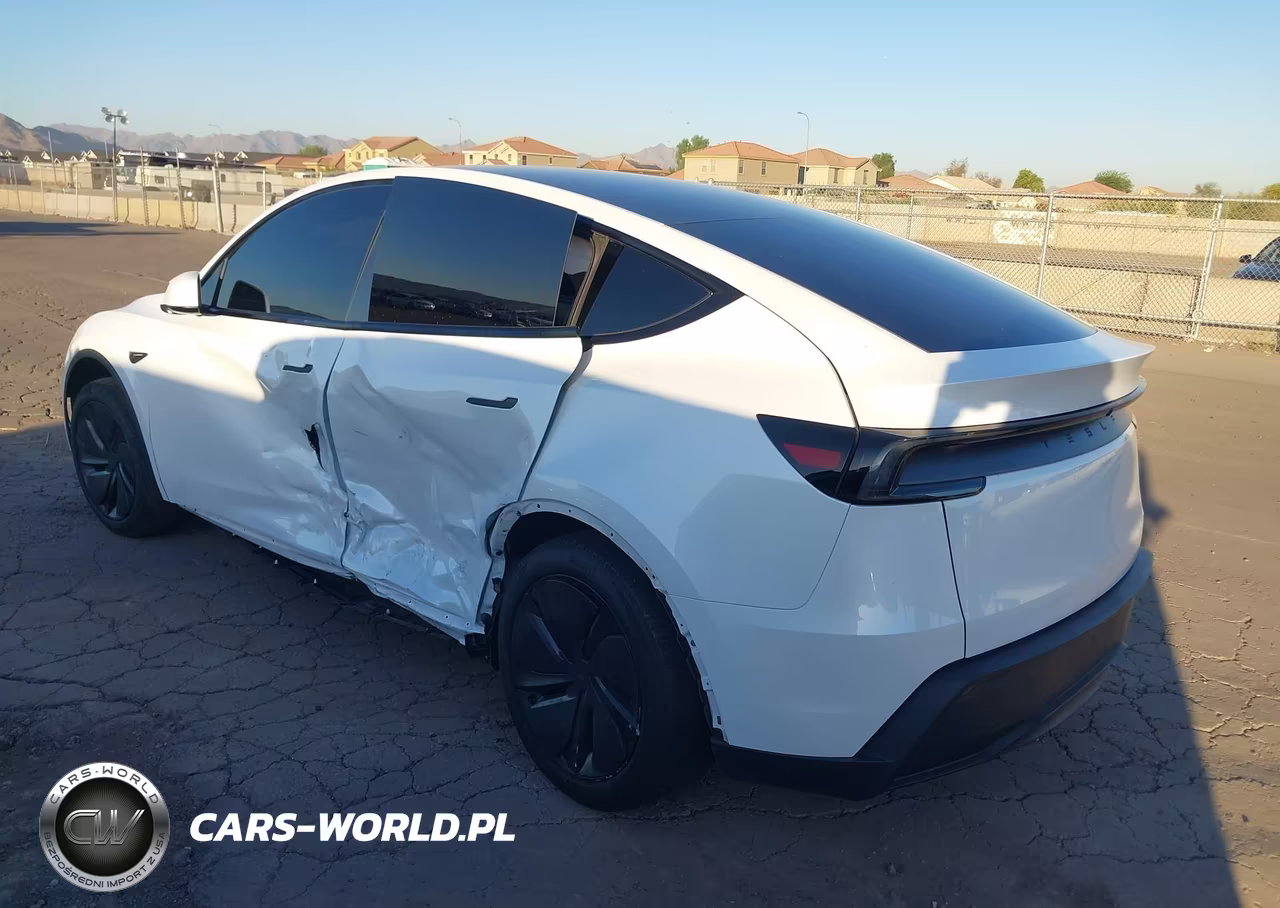 2026 Tesla Model Y VIN:7SAYGDED2TA475611 - 6