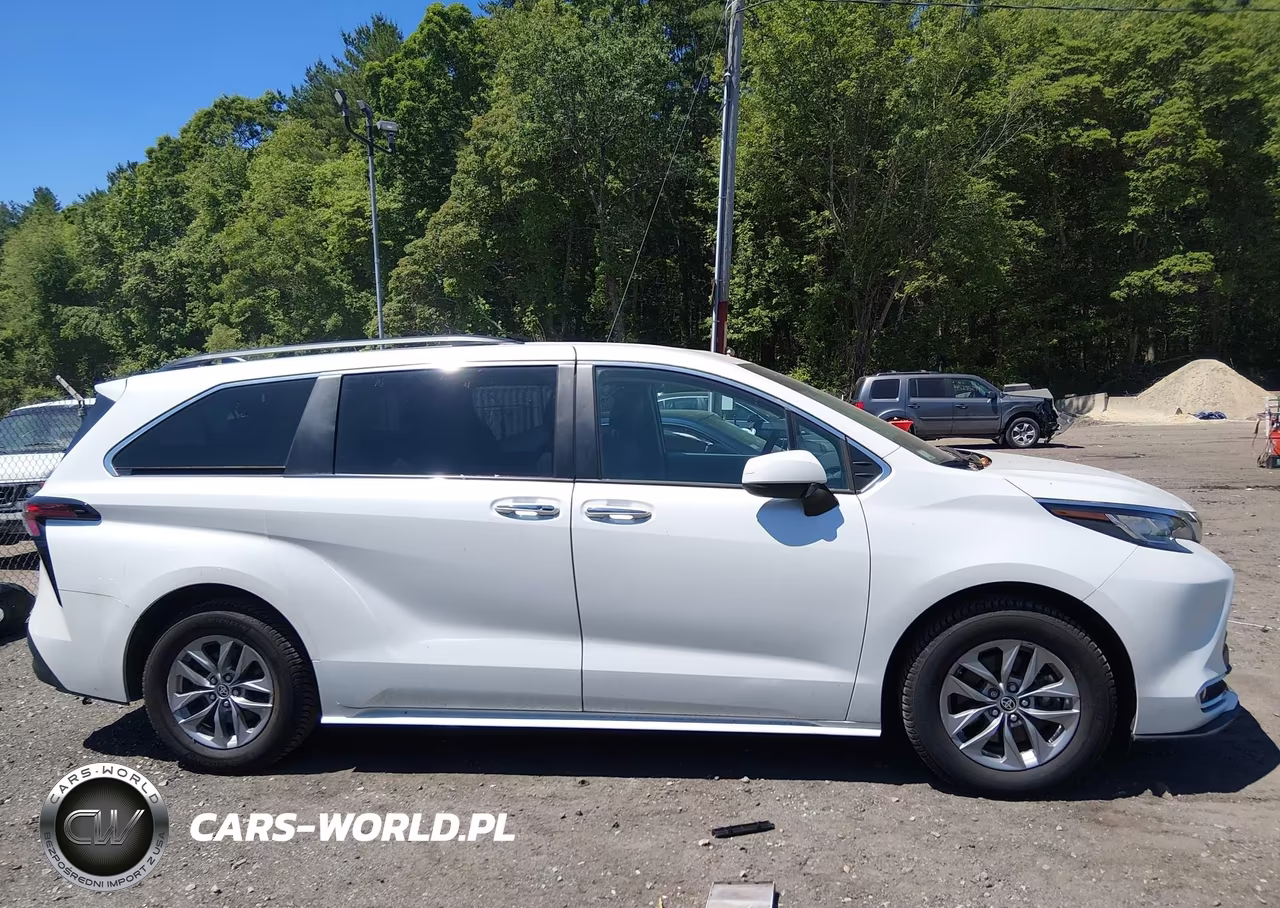 2022 Toyota Sienna Xle VIN:5TDJSKFC3NS065067 - 13