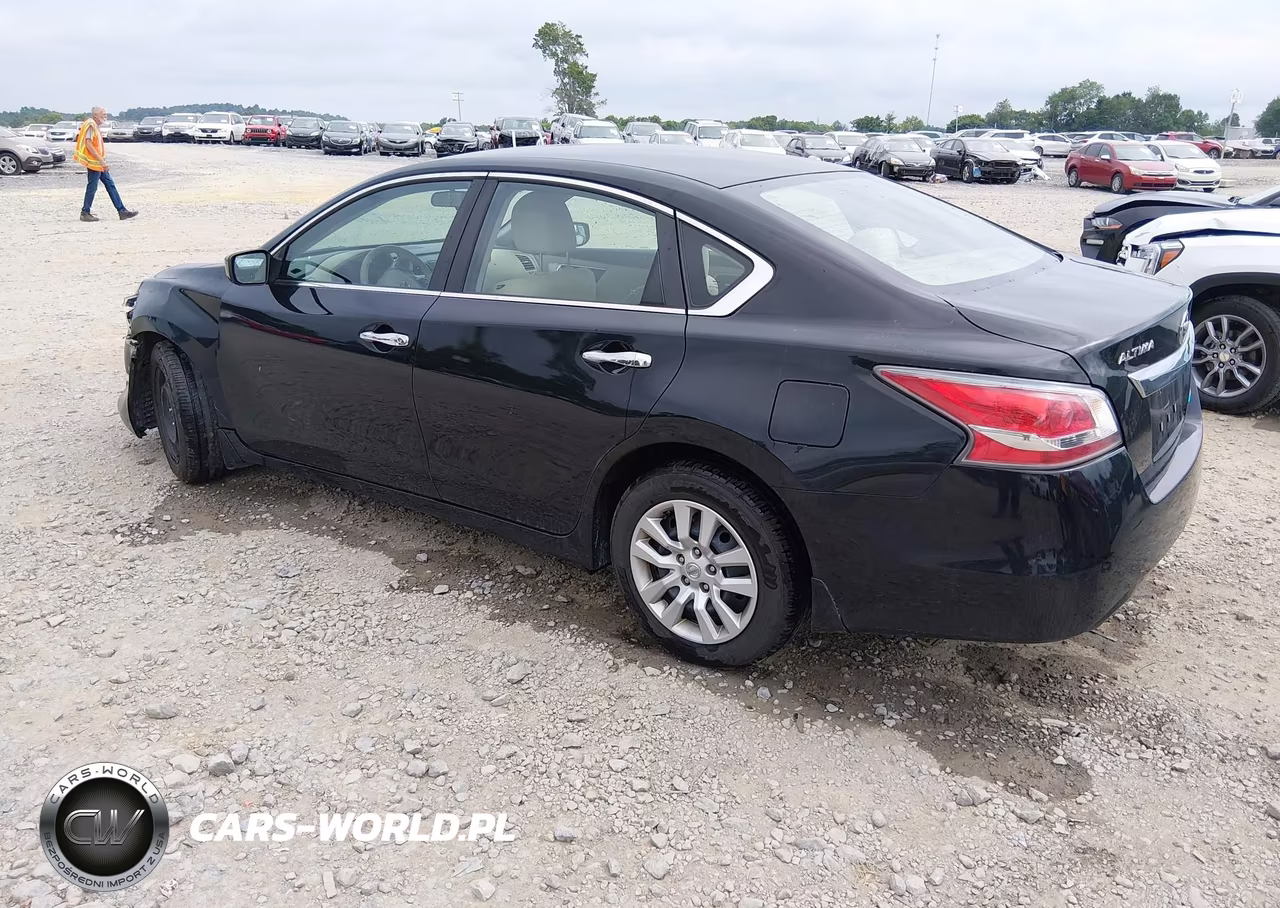 2014 Nissan Altima 2.5 S VIN:1N4AL3AP0EC116044 - 3