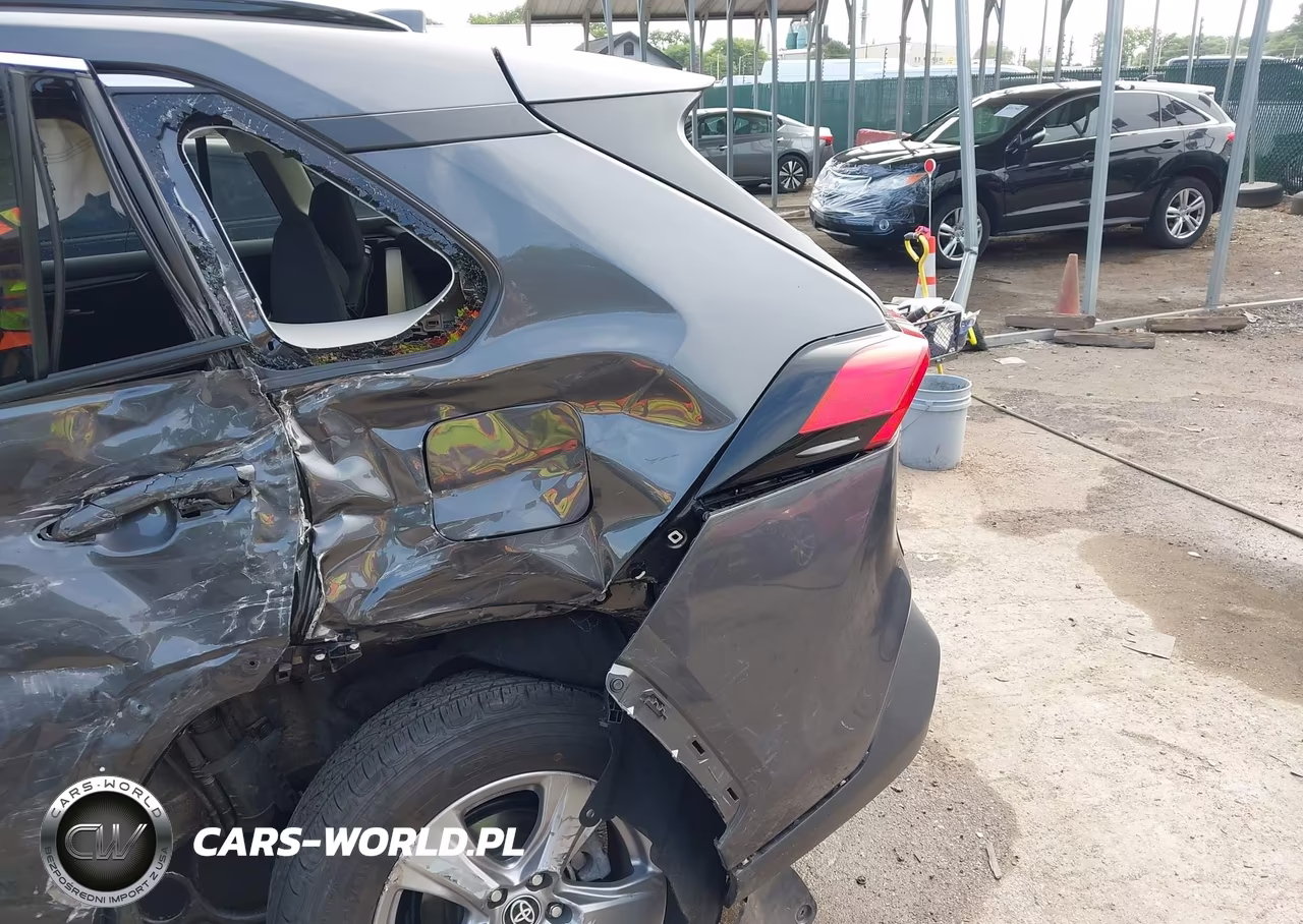 2025 Toyota Rav4 Xle VIN:2T3P1RFV9SW561685 - 18