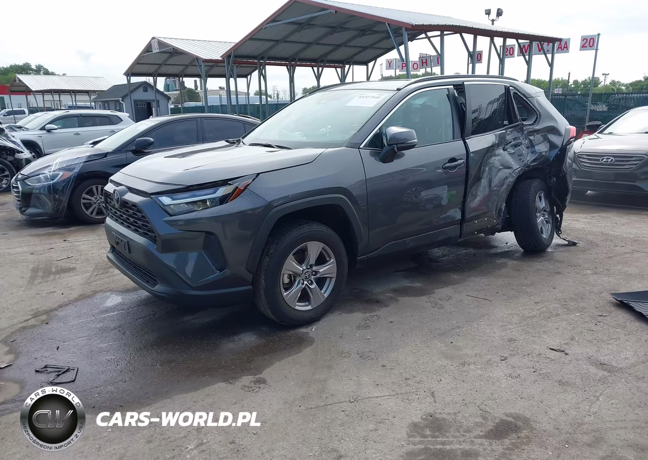2025 Toyota Rav4 Xle VIN:2T3P1RFV9SW561685 - 2