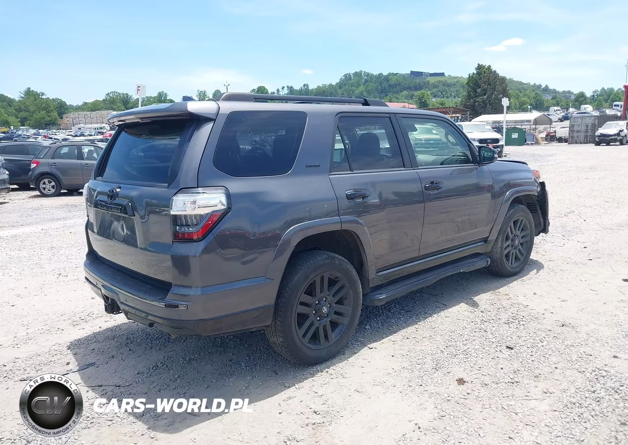 2021 Toyota 4Runner Nightshade Special Edition VIN:JTEJU5JRXM5876484 - 4