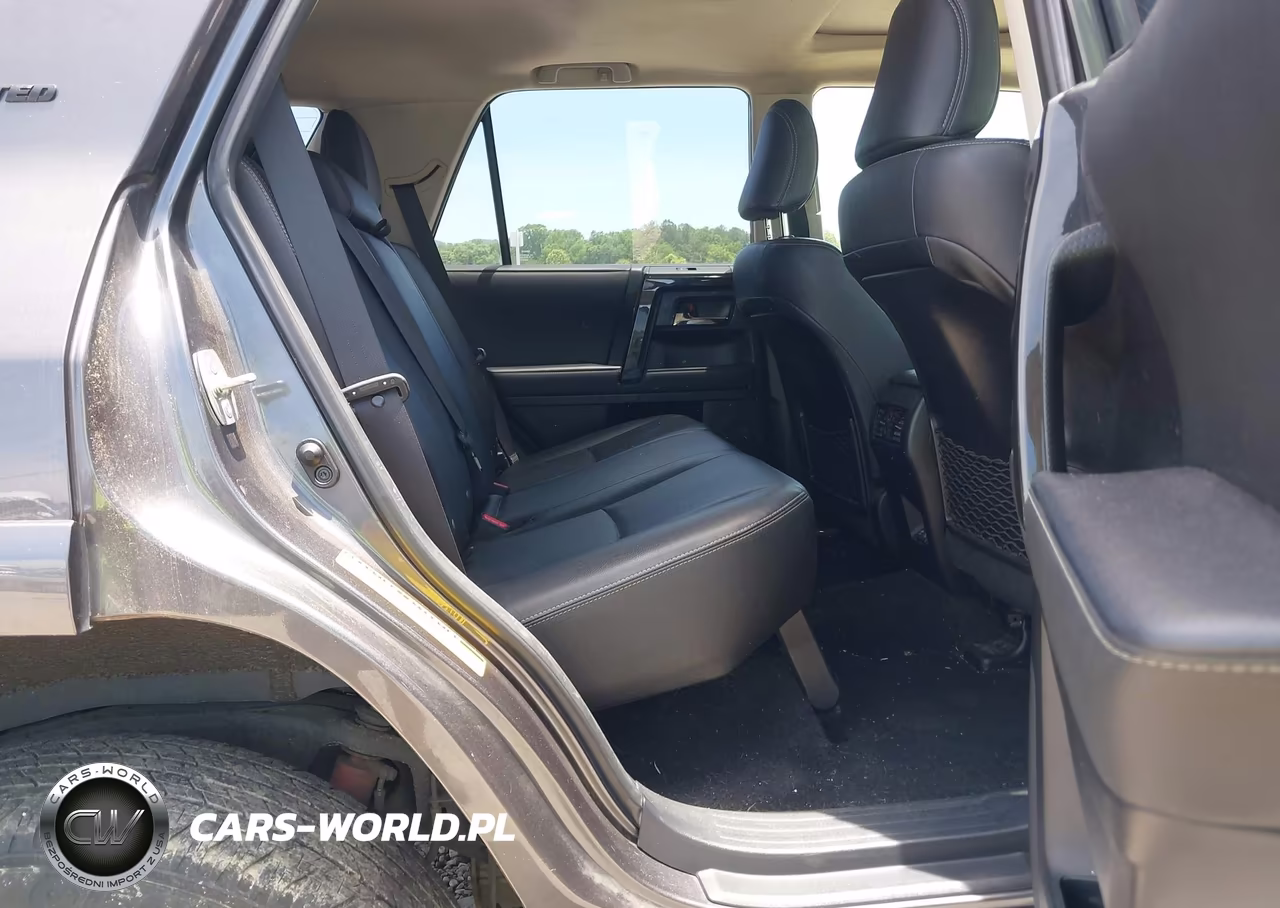2021 Toyota 4Runner Nightshade Special Edition VIN:JTEJU5JRXM5876484 - 8
